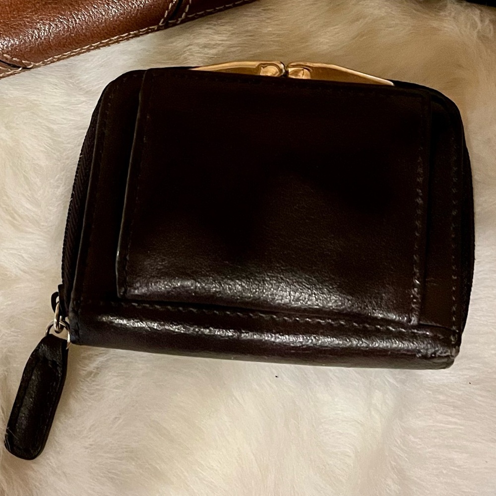 Wilsons Leather Compact Black Wallet With Attached Snap Coin Purse